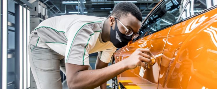 Record recruitment drive for Bentley as biggest-ever trainee intake announced for 2022